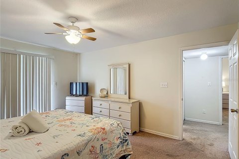 Condo in Kissimmee, Florida, 3 bedrooms  № 1813450 - photo 17
