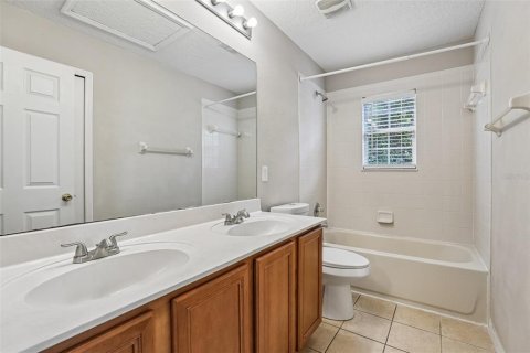 Casa en venta en Orlando, Florida, 5 dormitorios, 262.91 m2 № 2361266 - foto 23
