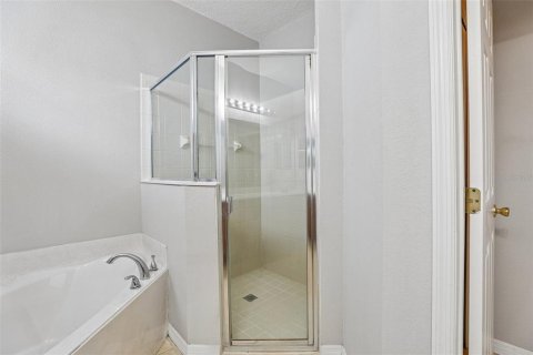 Casa en venta en Orlando, Florida, 5 dormitorios, 262.91 m2 № 2361266 - foto 12