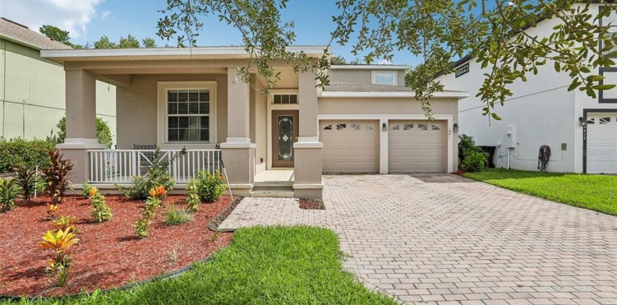 Casa en Orlando, Florida 5 dormitorios, 262.91 m2 № 2361266
