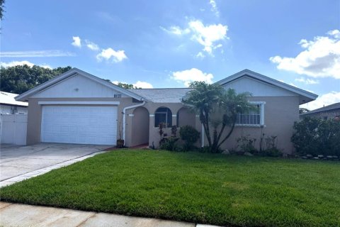House in Tampa, Florida 3 bedrooms, 172.33 sq.m. № 2094098