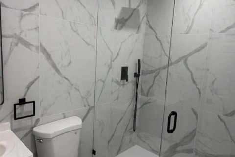 Apartment in Miami Beach, Florida 1 bedroom, 812.52 sq.m. № 2153707 - photo 3