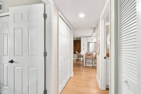 Copropriété à vendre à North Redington Beach, Floride: 2 chambres, 90.21 m2 № 2376862 - photo 18