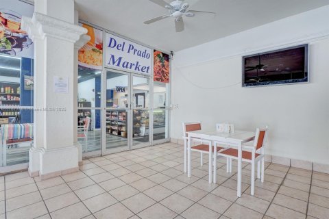 Condominio en venta en Aventura, Florida, 1 dormitorio, 93.37 m2 № 1936885 - foto 27