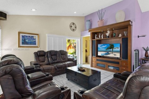 House in Cooper City, Florida 3 bedrooms, 148.18 sq.m. № 1987091 - photo 9