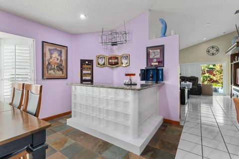 House in Cooper City, Florida 3 bedrooms, 148.18 sq.m. № 1987091 - photo 20