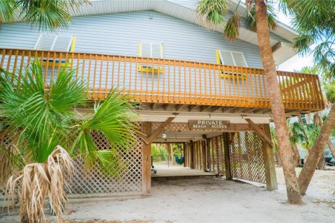 Villa ou maison à louer à Placida, Floride: 2 chambres, 95.13 m2 № 2378345 - photo 2