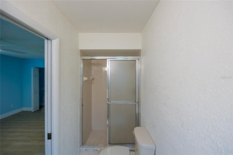 House in Palm Harbor, Florida 2 bedrooms, 116.59 sq.m. № 1918138 - photo 18