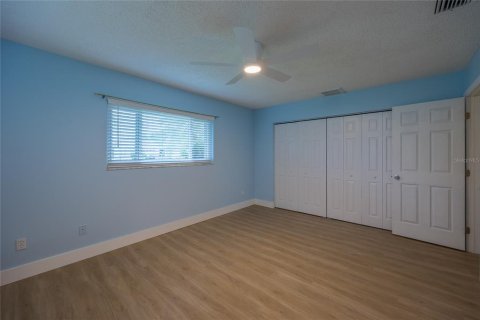 House in Palm Harbor, Florida 2 bedrooms, 116.59 sq.m. № 1918138 - photo 20