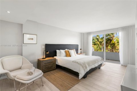 Condo in Key Biscayne, Florida, 2 bedrooms  № 2043199 - photo 6