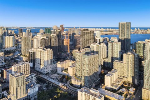 Copropriété à louer à Miami, Floride: 2 chambres, 102.84 m2 № 2051135 - photo 26