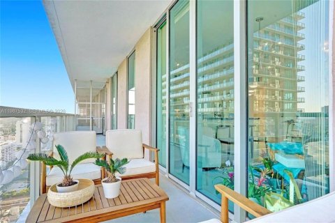 Copropriété à louer à Miami, Floride: 2 chambres, 102.84 m2 № 2051135 - photo 17