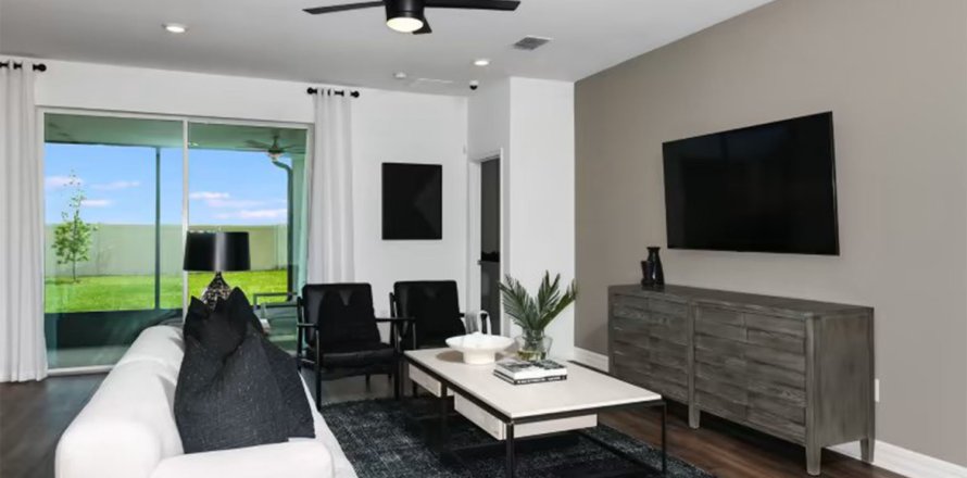 House in ESTATES OF LAKE FLORENCE in Winter Haven, Florida 4 bedrooms, 232 sq.m. № 60550