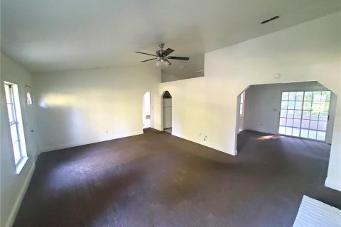 Casa en alquiler en Ocala, Florida, 3 dormitorios, 147.62 m2 № 1913039 - foto 2