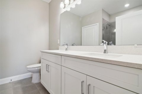Condo in Orlando, Florida, 2 bedrooms  № 1191895 - photo 8