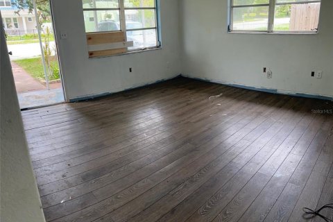 Casa en venta en Saint Petersburg, Florida, 3 dormitorios, 101.45 m2 № 2384125 - foto 5