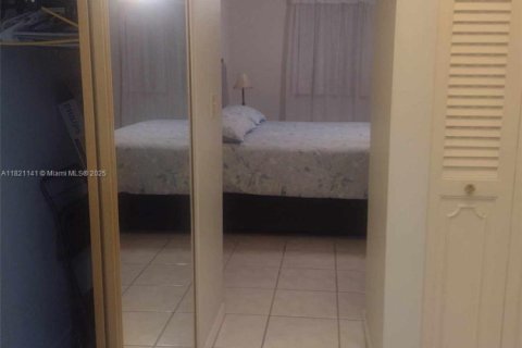 Condominio en venta en Lauderdale Lakes, Florida, 1 dormitorio, 71.35 m2 № 1934581 - foto 20