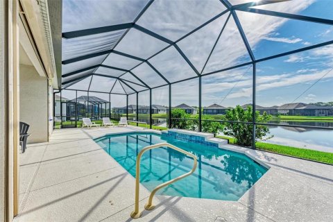 House in Parrish, Florida 4 bedrooms, 205.96 sq.m. № 1371281 - photo 28