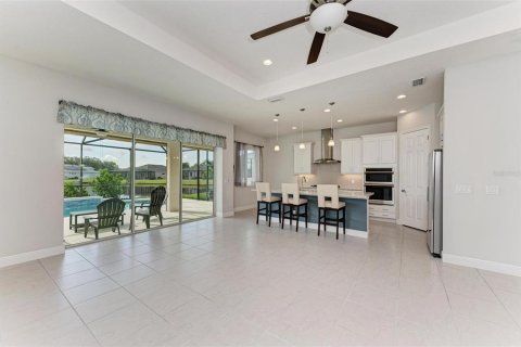 House in Parrish, Florida 4 bedrooms, 205.96 sq.m. № 1371281 - photo 17