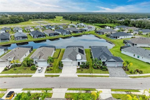 House in Parrish, Florida 4 bedrooms, 205.96 sq.m. № 1371281 - photo 3