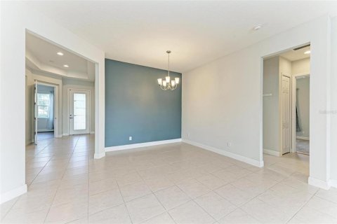 House in Parrish, Florida 4 bedrooms, 205.96 sq.m. № 1371281 - photo 15