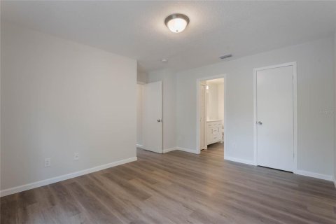 Condo in Orlando, Florida, 2 bedrooms  № 1554187 - photo 12