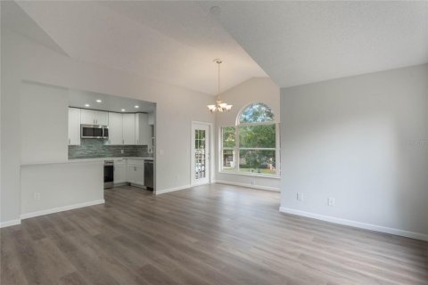 Condo in Orlando, Florida, 2 bedrooms  № 1554187 - photo 3
