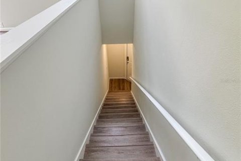 Condo in Orlando, Florida, 2 bedrooms  № 1554187 - photo 27