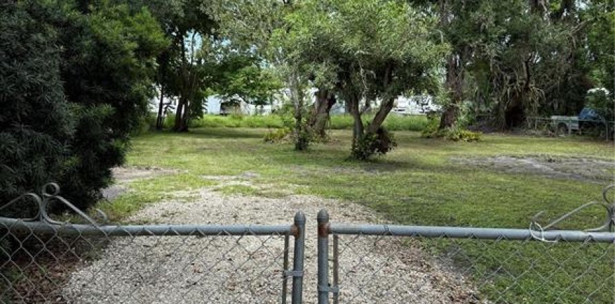 Terreno en Palmetto, Florida № 1917317