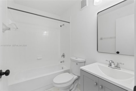 Condo in Homestead, Florida, 2 bedrooms  № 2043624 - photo 7