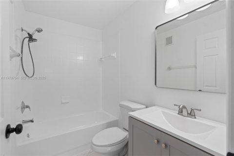 Condo in Homestead, Florida, 2 bedrooms  № 2043624 - photo 25