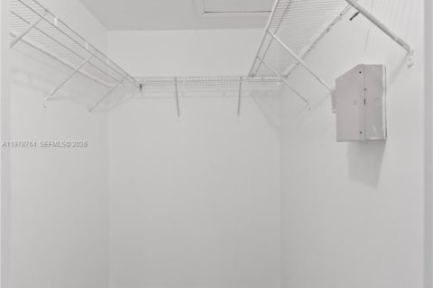 Condo in Homestead, Florida, 2 bedrooms  № 2043624 - photo 12