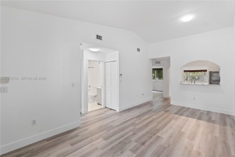Condo in Homestead, Florida, 2 bedrooms  № 2043624 - photo 13