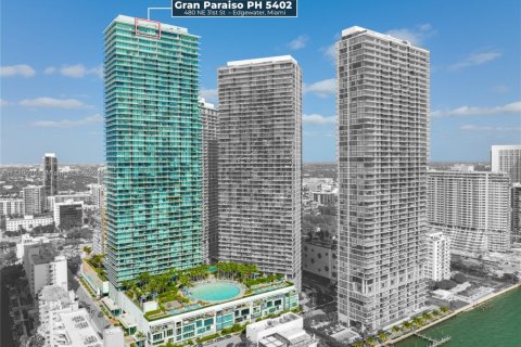Condo in Miami, Florida, 3 bedrooms  № 1601135 - photo 2