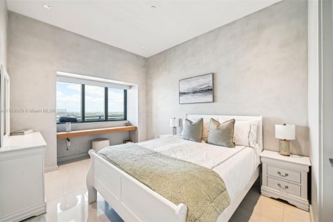 Condo in Miami, Florida, 3 bedrooms  № 1601135 - photo 23