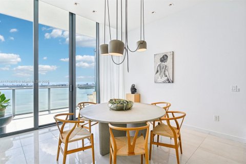 Condo in Miami, Florida, 3 bedrooms  № 1601135 - photo 6