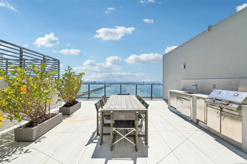 Condo in Miami, Florida, 3 bedrooms  № 1601135 - photo 30