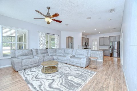 Villa ou maison à vendre à Riverview, Floride: 4 chambres, 205.96 m2 № 1902803 - photo 13