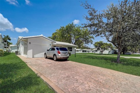 Villa ou maison à Plantation, Floride 2 chambres, 133.59 m2 № 2365764