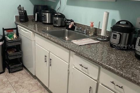 Condominio en venta en Tampa, Florida, 2 dormitorios, 89.19 m2 № 1857870 - foto 13