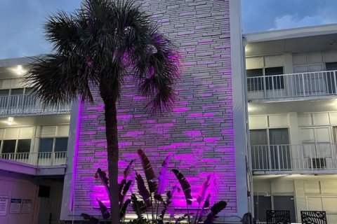 Apartment in Miami, Florida 1 bedroom, 69.68 sq.m. № 2001662