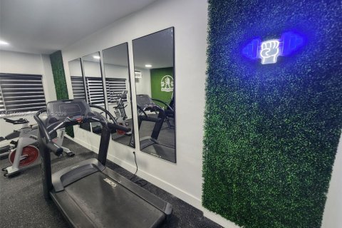 Apartment in Miami, Florida 1 bedroom, 69.68 sq.m. № 2001662 - photo 21