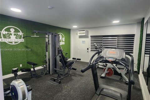 Apartment in Miami, Florida 1 bedroom, 69.68 sq.m. № 2001662 - photo 20