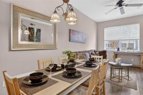 Condo in Kissimmee, Florida, 3 bedrooms № 2232465 - photo 8
