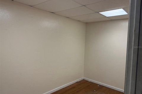 Immobilier commercial à louer à Ocala, Floride: 46.45 m2 № 2107056 - photo 10