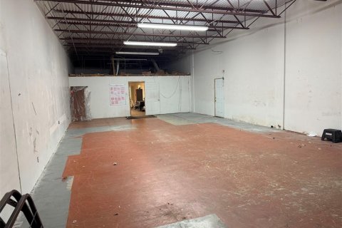 Immobilier commercial à louer à Ocala, Floride: 46.45 m2 № 2107056 - photo 3