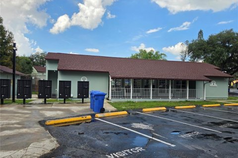 Townhouse in Tampa, Florida 2 bedrooms, 94.02 sq.m. № 2378999 - photo 16