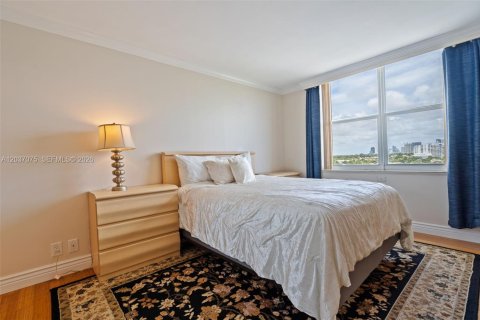 Copropriété à louer à Fort Lauderdale, Floride: 2 chambres, 125.42 m2 № 2154076 - photo 13
