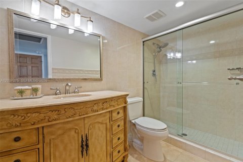 Copropriété à louer à Fort Lauderdale, Floride: 2 chambres, 125.42 m2 № 2154076 - photo 11