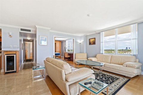 Copropriété à louer à Fort Lauderdale, Floride: 2 chambres, 125.42 m2 № 2154076 - photo 18